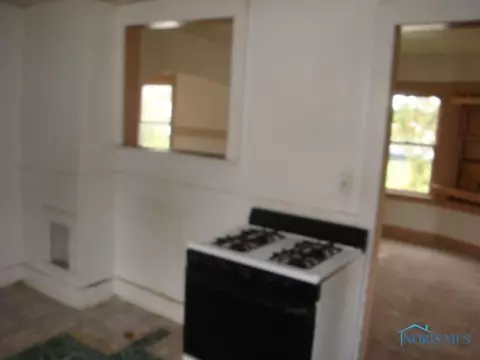 2001 Joffre St, Toledo, OH 43607 photo 5