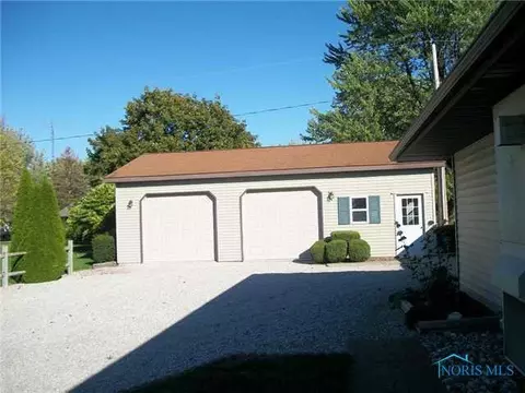108 Avalon Dr, Bryan, OH 43506 photo 4
