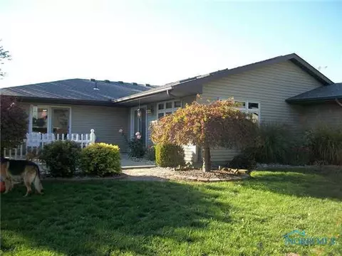 108 Avalon Dr, Bryan, OH 43506 photo 2