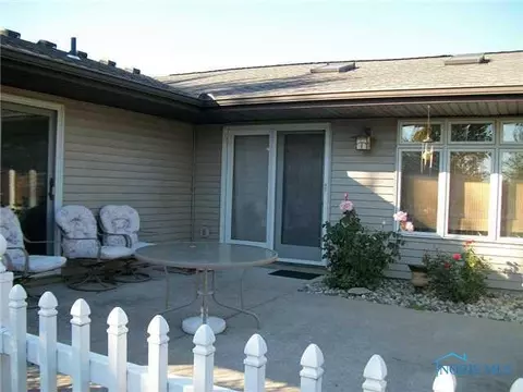 108 Avalon Dr, Bryan, OH 43506 photo 3