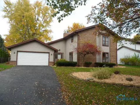 7040 Crosscreek, Maumee, OH 43537 photo 1