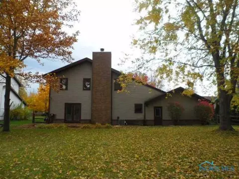 7040 Crosscreek, Maumee, OH 43537 photo 2