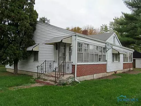 9042 High, Custar, OH 43511 photo 1