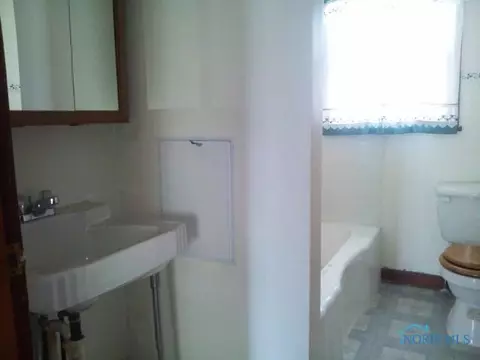 9042 High, Custar, OH 43511 photo 8
