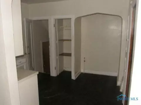 1402 Shenandoah Rd, Toledo, OH 43607 photo 8