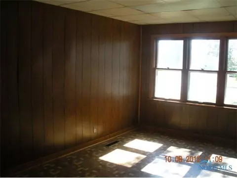 907 E Mulberry, Bryan, OH 43506 photo 5