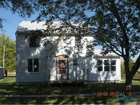 907 E Mulberry, Bryan, OH 43506 photo 2