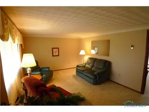 12741 Maple Ave, Paulding, OH 45879 photo 2