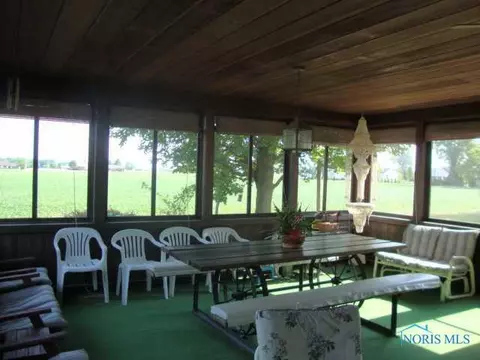802 Walnut, Archbold, OH 43502 photo 5