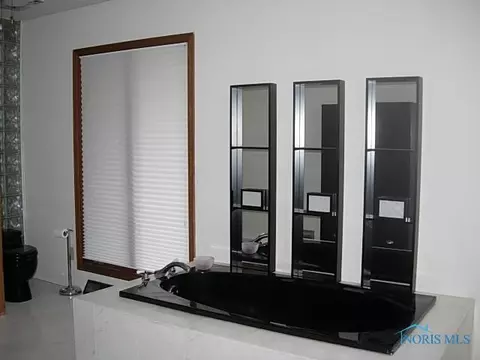 20935 W Toledo, Williston, OH 43468 photo 9