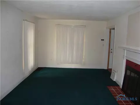 922 Cuthbert, Toledo, OH 43607 photo 2