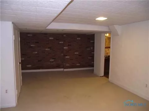 2032 Parkside, Toledo, OH 43607 photo 8