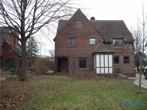 2032 Parkside, Toledo, OH 43607 photo 15