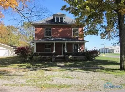 120 S Henry, Malinta, OH 43535 photo 2