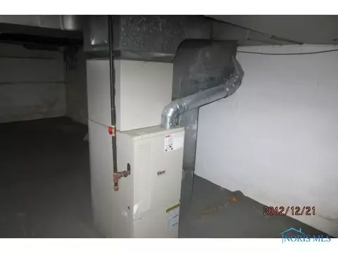 2103 Alvin St, Toledo, OH 43607 photo 16