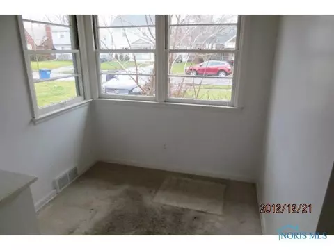 2103 Alvin St, Toledo, OH 43607 photo 5