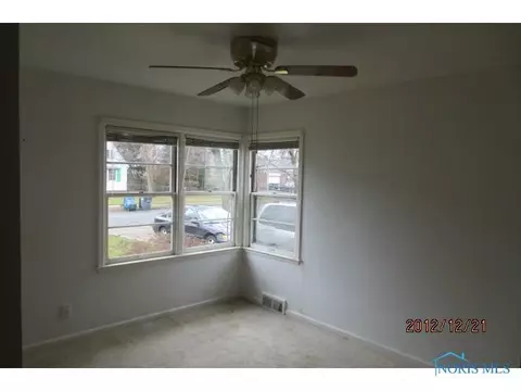 2103 Alvin St, Toledo, OH 43607 photo 8