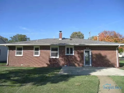 333 E Main, Oak Harbor, OH 43449 photo 2