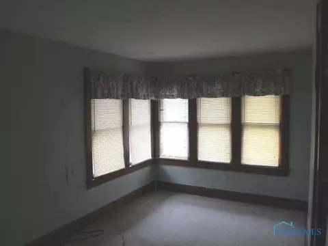 2102 Perth, Toledo, OH 43607 photo 6