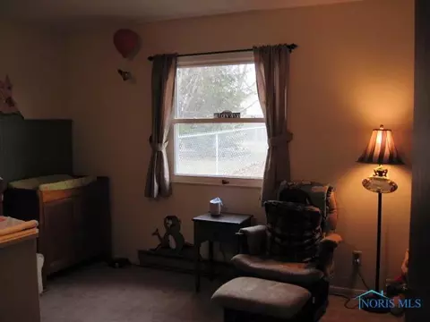 1109 Colonial, Bryan, OH 43506 photo 12