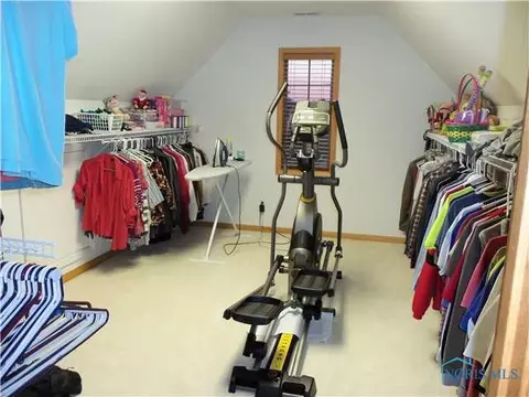 716 Greenview, Delta, OH 43515 photo 16