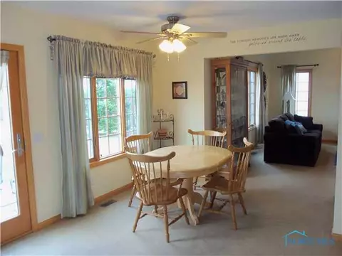 716 Greenview, Delta, OH 43515 photo 9
