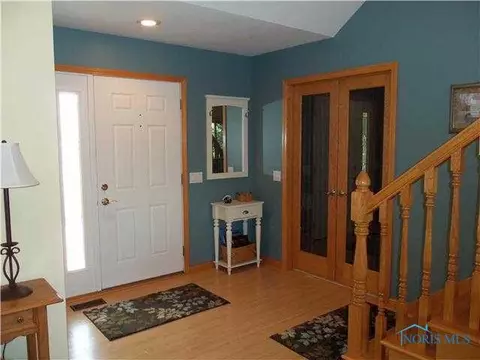 716 Greenview, Delta, OH 43515 photo 4