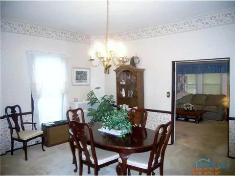 521 E Fourth St, Ottawa, OH 45875 photo 7