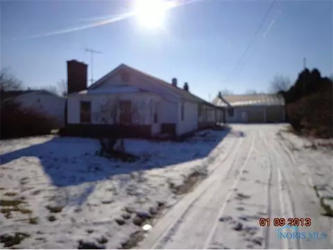 8620 Cedar Pt, Oregon, OH 43616 photo 1