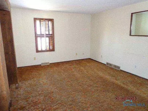 8620 Cedar Pt, Oregon, OH 43616 photo 5