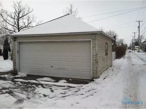 941 E Second, Ottawa, OH 45875 photo 3