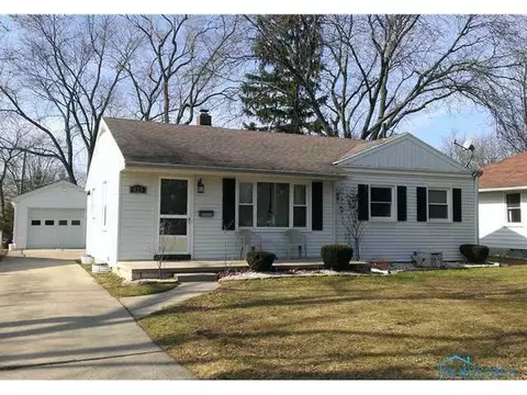 825 Wall St, Maumee, OH 43537 photo 1