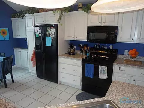 4361 Stable Path, Maumee, OH 43537 photo 6