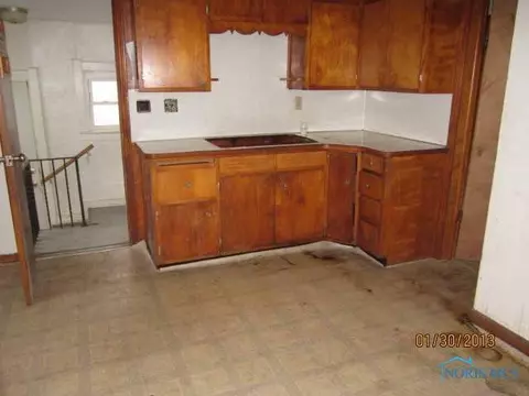 421 Everett St, Toledo, OH 43608 photo 5