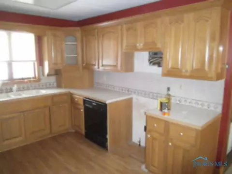 6310 Latcha Rd, Walbridge, OH 43465 photo 6