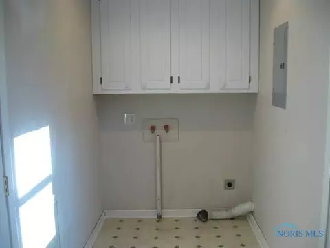 816 Mackow, Toledo, OH 43607 photo 6