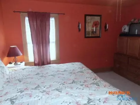 322 E Mulberry St, Bryan, OH 43506 photo 8