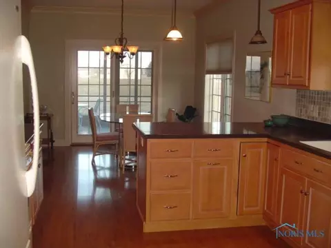1306 Markey Dr, Bryan, OH 43506 photo 2
