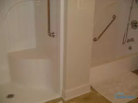 1306 Markey Dr, Bryan, OH 43506 photo 3