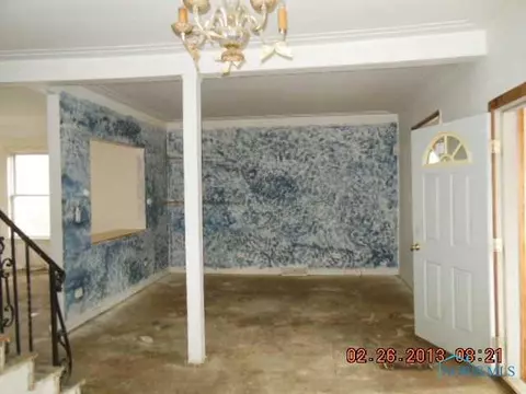 405 Third St, Toledo, OH 43605 photo 5