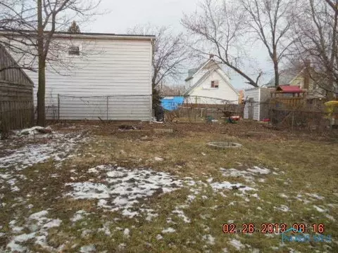 405 Third St, Toledo, OH 43605 photo 2