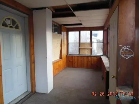 405 Third St, Toledo, OH 43605 photo 4