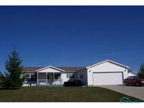 111 Leigh, West Unity, OH 43570 photo 1