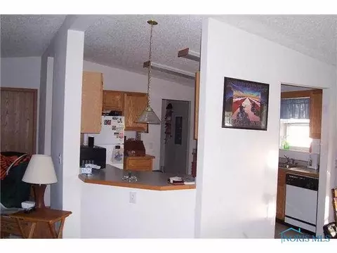 111 Leigh, West Unity, OH 43570 photo 14