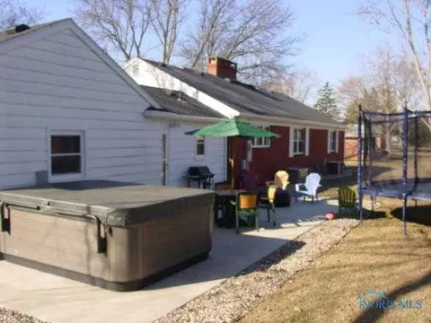 604 Circle Dr, Bryan, OH 43506 photo 11