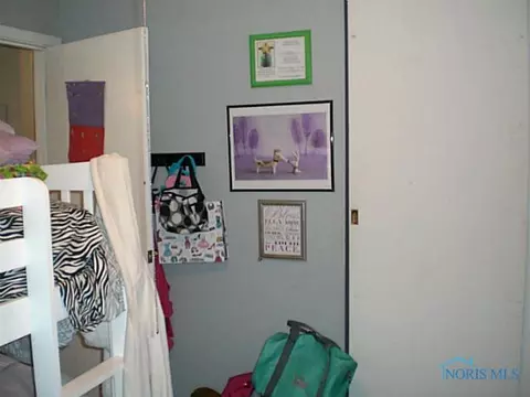 940 E Graceway Dr, Napoleon, OH 43545 photo 10