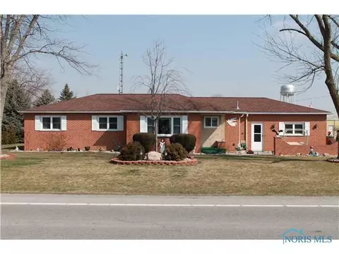 912 W Wayne St, Paulding, OH 45879 photo 1