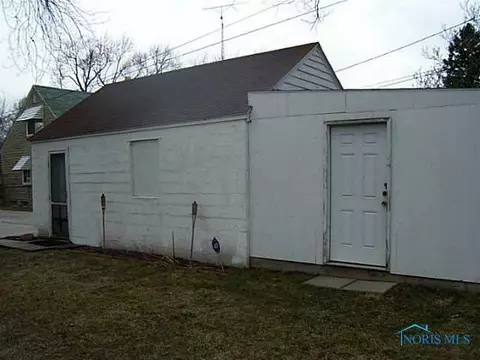 810 Cuthbert Rd, Toledo, OH 43607 photo 20