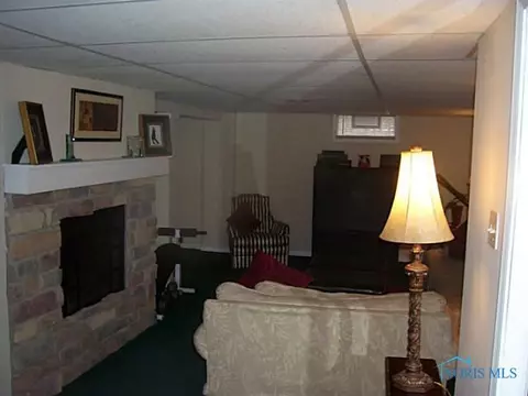 810 Cuthbert Rd, Toledo, OH 43607 photo 14