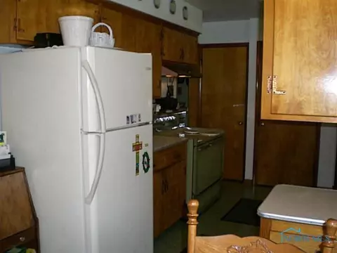 936 E Graceway Dr, Napoleon, OH 43545 photo 6